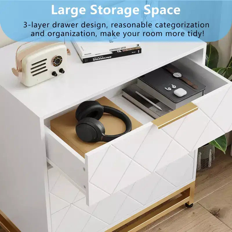 Three-drawer storage cabinet, bedside table with storage function, dressing table, gold handle, suitable for bedroom, living room and entrance